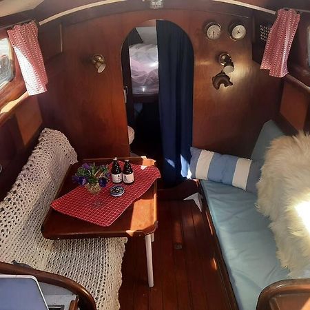 Cosy Sailingboat In Vlissingen Hotel Buitenkant foto